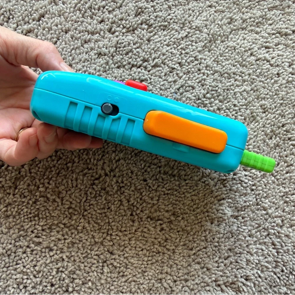 Fisher-Price lil gamer Learning Game educational baby toy Nintendo baby